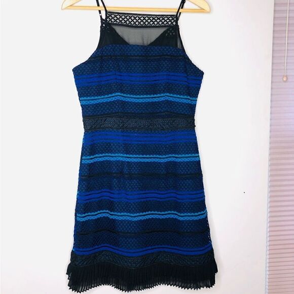 Adelyn Rae Blue Black Lace Illusion Dress Size (M), Fine Crochet Ruffle NWT - Picture 5 of 14